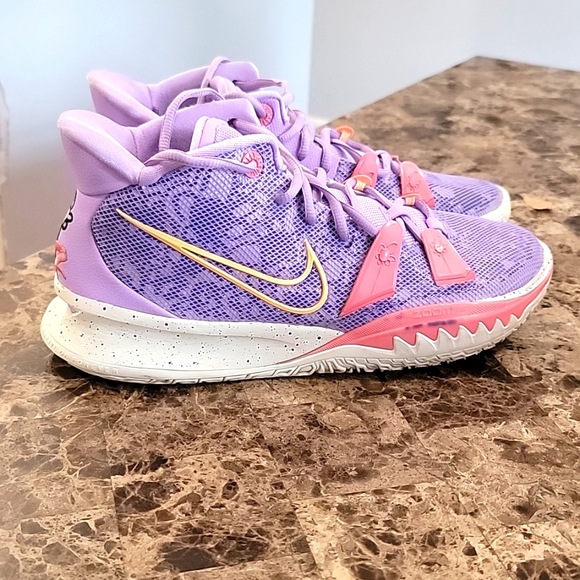 Nike Shoes - NIKE KYRIE 7 x DAUGHTERS AZURIE Woman size 9.5